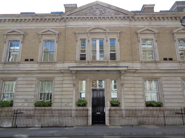 File:Court House, 165 Seymour Place W1 - geograph.org.uk - 6789743.jpg