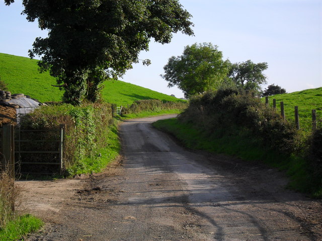 File:Ballymurphy Road, Annahilt - geograph.org.uk - 1483761.jpg