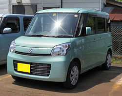 Suzuki Spacia (mk32s)