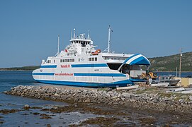 Kamutik W - IMO 9481805 – starboard view