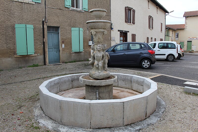 File:Fontaine Sandrans 1.jpg