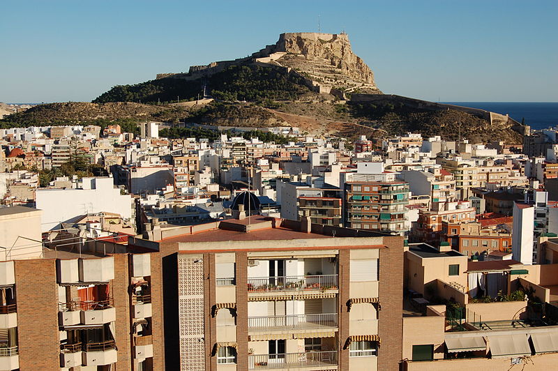 File:Alicante - Castillo de Santa Bárbara 22.11.2010 21.JPG