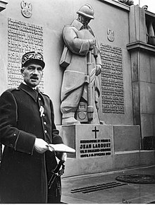 Cérémonie de dévoilement du monument en l'honneur des officiers et soldats français tués dans la défense de Lviv en 1919-1920 en présence du général Félix Musse