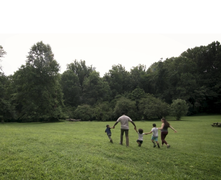 A family in Gwynns Falls-Leakin Park.png