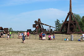 Trebuchets at Middelaldercentret, 2014.JPG