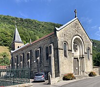 L'église romane.