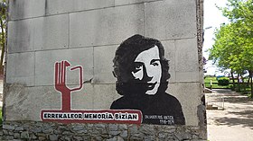 Un hommage sur une façade à Errekaleor