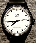 Solarbetriebene Ice-Watch-Armbanduhr