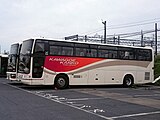 大型貸切車両　社830・835号車（許可を得て撮影）