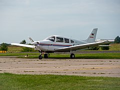 Piper Warrior III, Mainz (P1090489).jpg