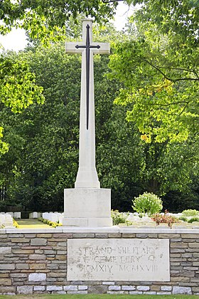 Entrée et Cross of Sacrifice