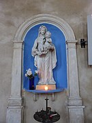 Statue de la Vierge à l'enfant.