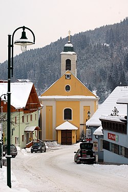 Trattenbach parish church