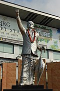 Vinayak Damodar Savarkar Statue - Vadodara - Gujarat - DSC003.jpg