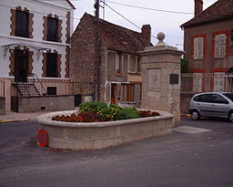 Monumentet över Albert Camus.