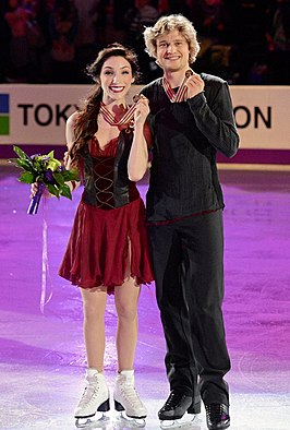 Davis met haar schaatspartner Charlie White (2013)