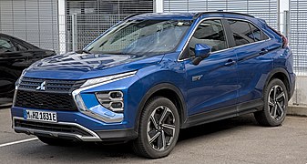 Mitsubishi Eclipse Cross PHEV - left front view