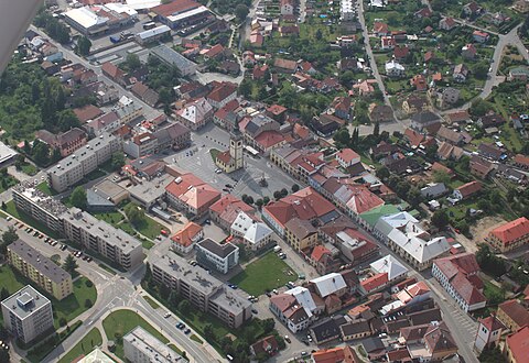 Centre de Dobruška : vue aérienne.