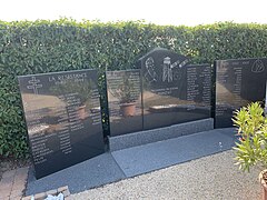 Monument morts Cimetière - Manziat (FR01) - 2020-09-14 - 7.jpg