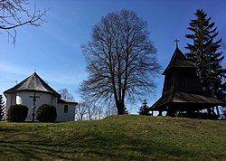 Kostel Všech svatých v obci