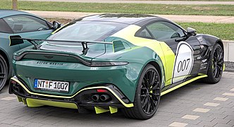 Aston Martin Vantage F1 Edition - right rear view