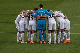 Swansea players prepare 2.jpg