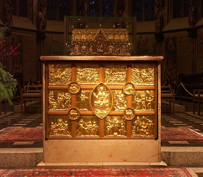 File:Aachen cathedral 006.JPG