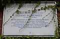 English: Berlin memorial plaque for Liane Berkowitz Deutsch: Berliner Gedenktafel für Liane Berkowitz (Motzstr. 53 / Viktoria-Luise-Platz 1)