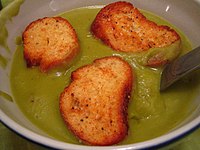 Large croutons in a soup