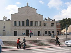 پادره پیو Chapel