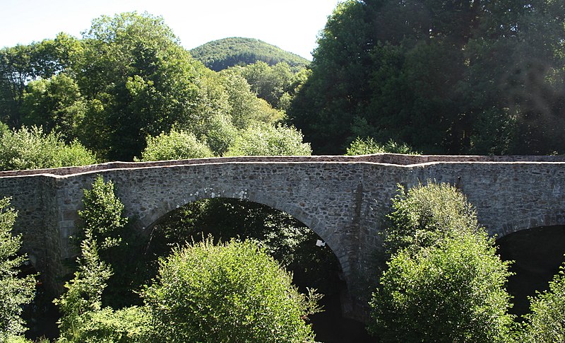 File:La Salvetat pont St-Etienne 1.JPG