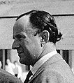 Axel von Ambesser in 1950 geboren op 22 juni 1910