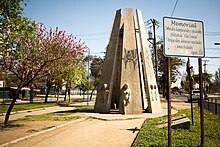 Memorial en homenaje a los ejecutados políticos y a los detenidos desaparecidos de la población obrera, en Estación Central