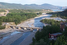 Cinca, a L'Aïnsa, on l'afluent Ara desemboca.