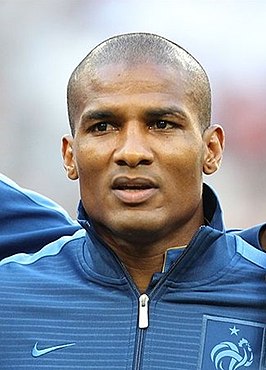 Florent Malouda voorafgaand aan het EK-duel tegen Engeland, op 11 juni 2012 in Donetsk, Oekraïne