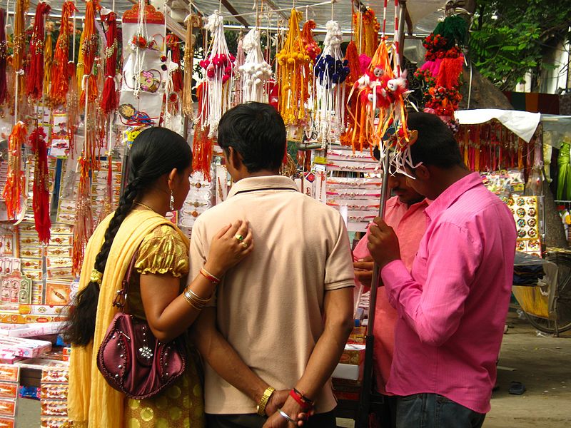 File:Shopping for rakhi (4897024603).jpg