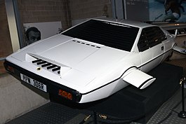 Foto van de Lotus Esprit die voorkwam in de film.