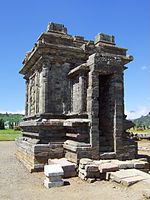 Candi Srikandi