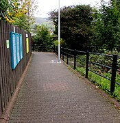 Entrance path to Ton Pentre railway station - geograph.org.uk - 6194371.jpg