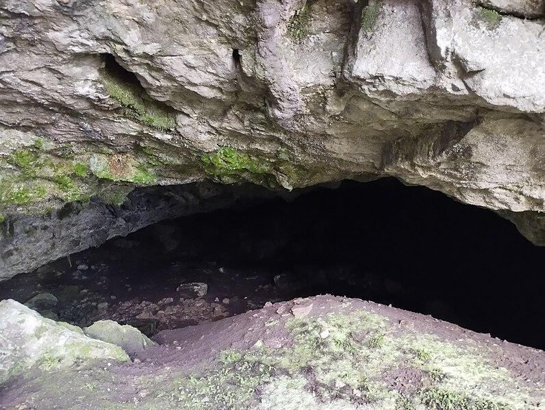 File:Grotte de Rocadour 2.jpg