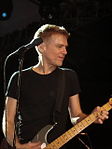 Bryan Adams, músico nacido un 5 de noviembre.