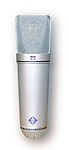 Neumann U87, tillverkad av Sennheiser sedan 1991.