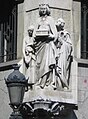 Escultura a l'Edifici Caixa de Pensions de Barcelona.[6][7]