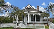 Thumbnail for File:Pillot House in Sam Houston Park, Houston, Texas.jpg