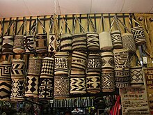 Ang Arhuaca Mochila usa ka popular nga bag nga artisan sa Colombia.