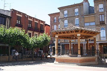 Sahagún, the festival pavillon on the main place