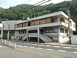 南山城村役場庁舎