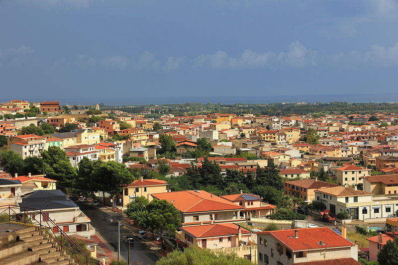 File:Orosei - Panorama (03).JPG