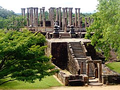 Ruins at Watadagaya.jpg