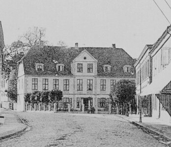 1890